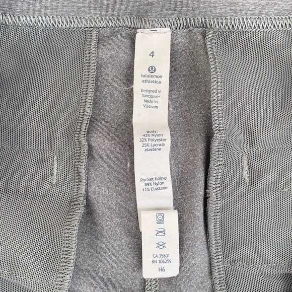 Lululemon Jet Crop (Slim), size 4 - Picture 10 of 12
